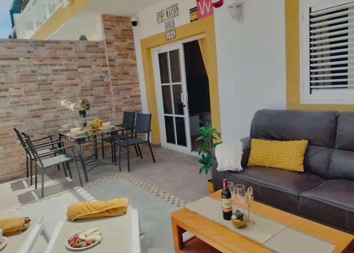 Casa Macon Gold