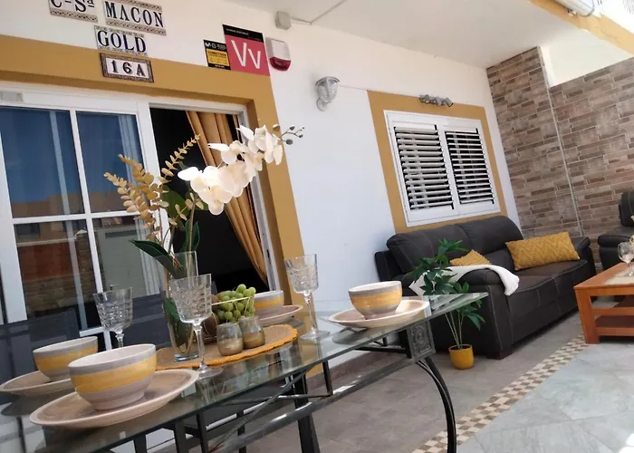 Casa Macon Gold